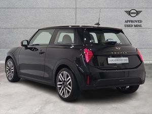 Mini Cooper Cooper C 3 Door - Image 2