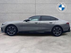 BMW i5 eDrive40 M Sport Saloon - Image 3