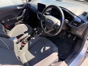 FORD FIESTA 2019 - 1.5 TDCI - MASSIVE SPEC ! - Image 4