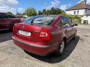 Skoda Octavia 2008 Automatic - Image 4