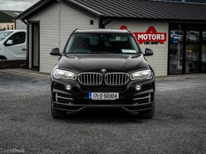 2017 BMW X5  40e Hybrid - Image 2