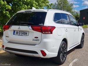 2018 MITSUBISHI OUTLANDER HYBRID AUTO €16,900 - Image 3