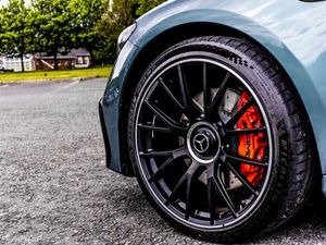 Mercedes-Benz E-Class E53 AMG 4MATIC  3.0 PHEV EDI - Image 3