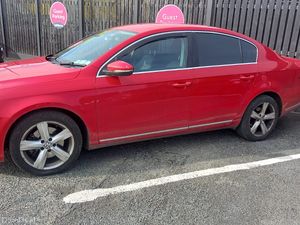 Lovely Volkswagen Passat 2012 - Image 2
