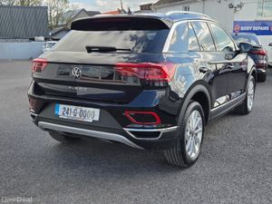 Volkswagen T-Roc 2.0 Diesel Style auto Only 3k kms - Image 4