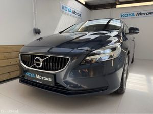 Volvo V40 2.0 D4 SE LUXURY PLUS DIESEL AUTOMATIC / - Image 4