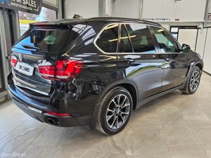 17 BMW X5 XDRIVE 7 SEATER - Image 2