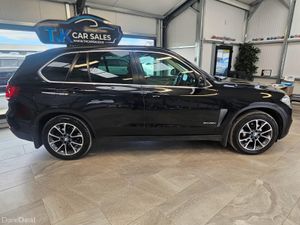 17 BMW X5 XDRIVE 7 SEATER - Image 3