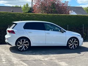 Volkswagen Golf 2024 - Image 4