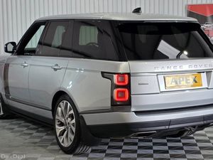 Land Rover Range Rover DIESEL ESTATE - Image 3