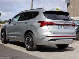 Hyundai Santa Fe 1.6 PHEV 4WD Executive Plus Auto - Image 3