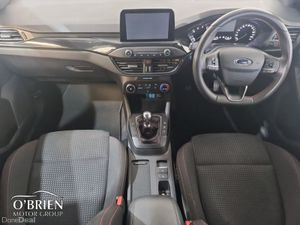 Ford Focus 1.0T EcoBoost Hybrid 125PS ST-Line - Image 2