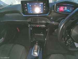 Peugeot 208 COMING SOON - Image 4