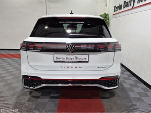 Volkswagen Tiguan 1.5TSi PHEV R-LINE AUTOMATIC **O - Image 3