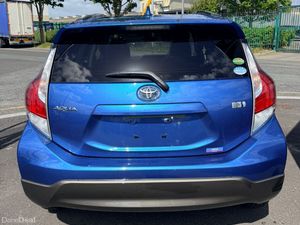 2015 Toyota Aqua Blue Urban - Image 2