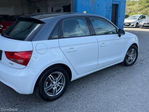 2013 Audi A1 Automatic Sports back 1.4 Tfsi - Image 3