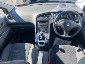 2015 PEUGEOT 5008 1.6HDI 7 SEATER VERY LOW KMS - Image 2