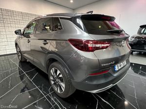 Vauxhall Grandland X 1.5 diesel - Image 4