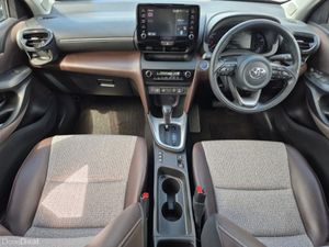 Toyota Yaris Cross ** 1.5 HYBRID ** AUTO ** HUGE S - Image 2
