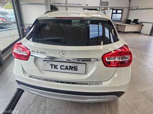 16 MERCEDES BENZ GLA 180 PETROL - Image 4