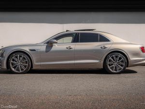 Bentley Flying Spur 4.0 V8 4Dr Auto [Touring Spec] - Image 4