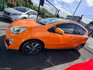 2015 Toyota aqua Orange - Image 4