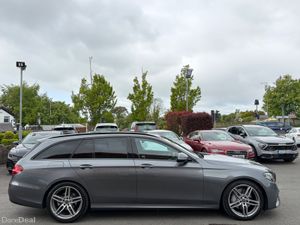 182 Mercedes-Benz E220 AMG Estate *Fantastic Spec* - Image 4