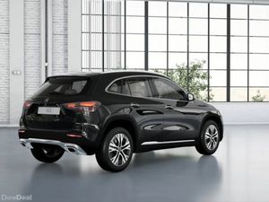 Mercedes-Benz GLA GLA 180 RHD | Reversing Camera, - Image 3