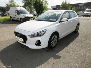 HYUNDAI I30 1.6 DIESEL DELUXE - Image 3