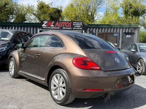 15  VW BEETLE 1.2 LEATHER SEATS - Image 4