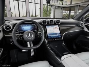 Mercedes-Benz GLC GLC 220 d 4MATIC RHD - Image 2