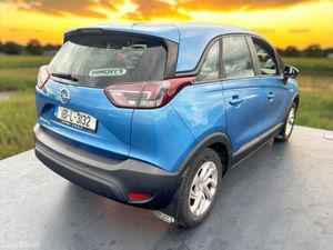 2018 Opel Crossland X 1.2i (82PS) 5 Speed SC - Image 2