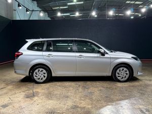 Toyota Corolla 1.5 HYBRID ESTATE - PUSH BUTTON STA - Image 3