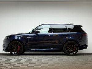 Land Rover Range Rover Sport DYNAMIC SE *PAN ROOF* - Image 4