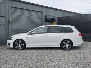 2015 VOLKSWAGEN GOLF R  WAGON - Image 3