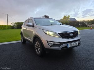 151 Kia Sportage 1.7 Diesel Platinum Leather - Image 4