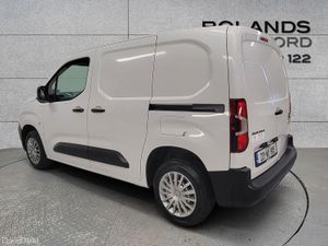 Citroen Berlingo BERLINGO LX 100 MWB From €66 Per - Image 2