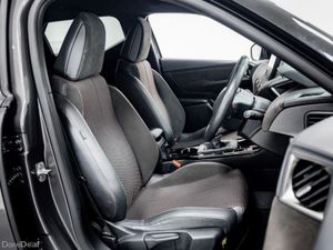 DS Automobiles DS 3 Crossback Performance Line 1.2 - Image 4