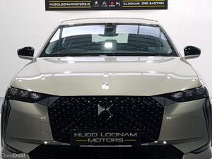 DS Automobiles DS 4 TROCADERO E-TENSE 225 4DR - Image 2
