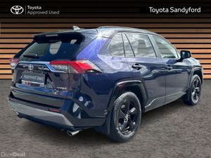 Toyota RAV4 SPORT HYBRID // HEATED LEATHER SEATS / - Image 2