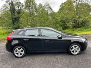 Volvo V40 2013, warranty , 4/27 Nct - Image 2