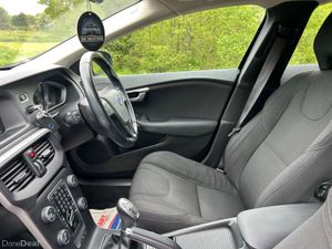 Volvo V40 2013, warranty , 4/27 Nct - Image 4