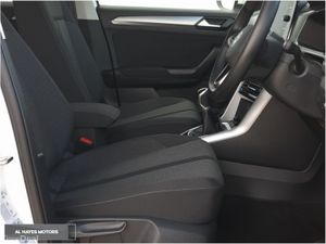 Volkswagen T-Roc **TINY MILEAGE**LOADED WITH EXTRA - Image 4