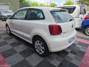 2010 VOLKSWAGEN POLO 1.2 MANUAL - Image 2