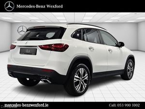 Mercedes-Benz GLA 200D Progressive with Nightpack - Image 4