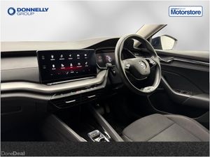 Skoda OCTAVIA Diesel Estate SE Technology - Image 2