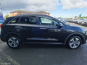 KIA NIRO 65KWH MY22 **96.1% BATTERY HEALTH** - Image 4
