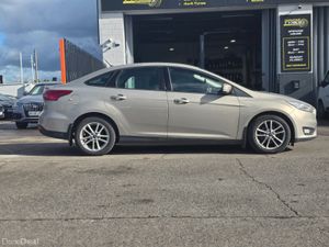 Ford Focus 2015 - Image 2