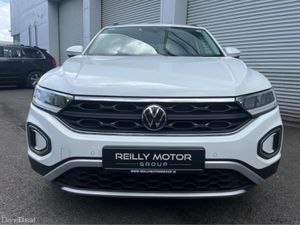 Volkswagen T-Roc 2.0 DIESEL LIFE - Image 2
