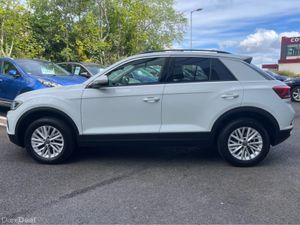 Volkswagen T-Roc 2.0 DIESEL LIFE - Image 4